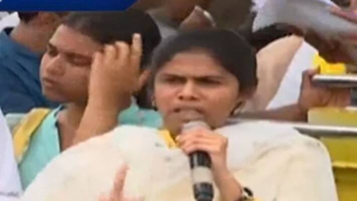 Akhila alleged that ycp candidate is the reason for her fathers death Akhila alleged that ycp candidate is the reason for her fathers death