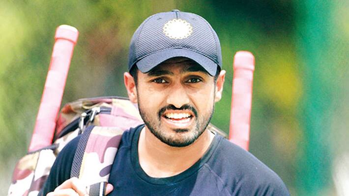 Syed Mushtaq Ali Trophy karun Nair unbeaten Fifty helps Karnataka Sets 161 runs target to Bengal in Delhi kvn Syed Mushtaq Ali Trophy karun Nair unbeaten Fifty helps Karnataka Sets 161 runs target to Bengal in Delhi kvn