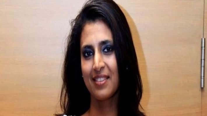 actress kasthuri wear sexy dress issue actress kasthuri wear sexy dress issue