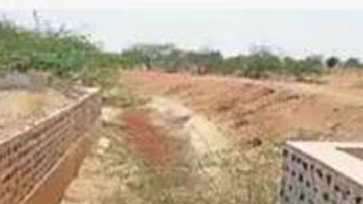 Did Not Repair Singtalur Irrigation Canals in Ballari District Did Not Repair Singtalur Irrigation Canals in Ballari District