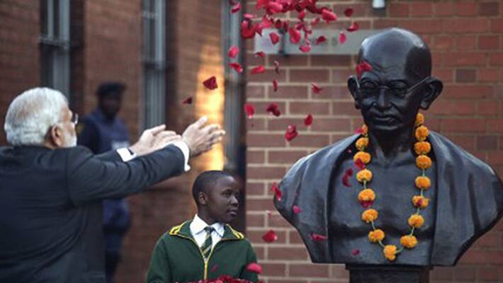 South Africa transformed Mohandas into Mahatma: PM Modi in Johannesburg South Africa transformed Mohandas into Mahatma: PM Modi in Johannesburg