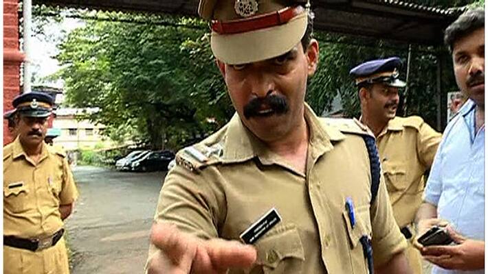 Bar assosiation with sub inspector Bar assosiation with sub inspector