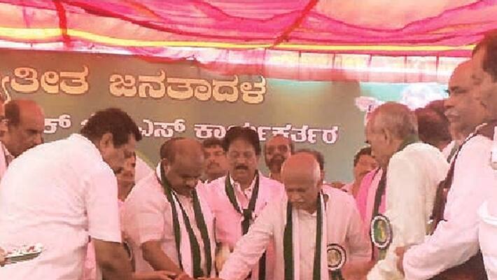 tumkur news hdk promises loan waiver within 24 hrs if jds comes to power tumkur news hdk promises loan waiver within 24 hrs if jds comes to power