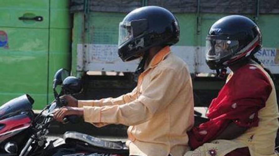 Kerala Police detain those who are travelling in twowheelers with fake