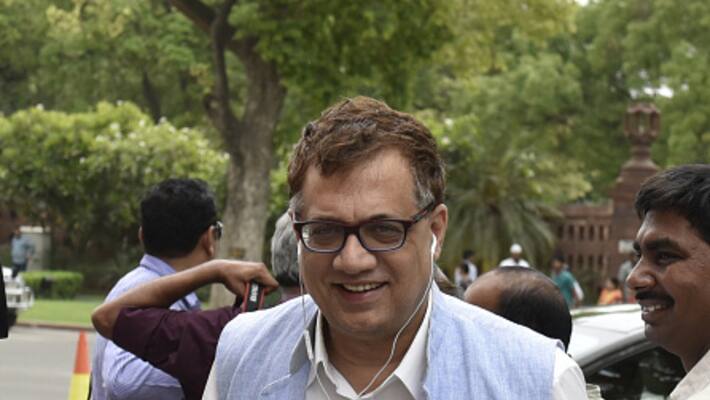 tmc mp derek o'brien goes into self quarantine, he sat next to dushant tmc mp derek o'brien goes into self quarantine, he sat next to dushant