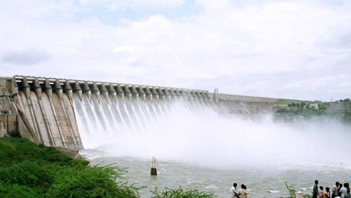 water level of Bhavanisagar dam is continuously rising Farmers happy... water level of Bhavanisagar dam is continuously rising Farmers happy...