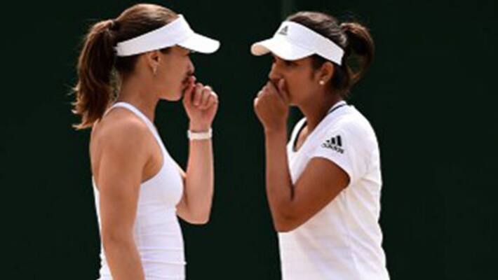 Sania Mirza-Martina Hingis Knocked Out of Wimbledon Quarter-Finals Sania Mirza-Martina Hingis Knocked Out of Wimbledon Quarter-Finals