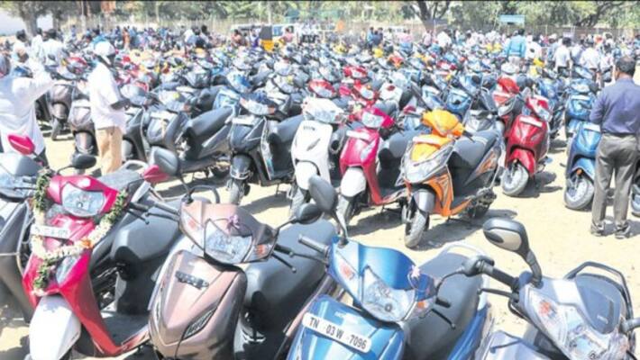 BJP raise plea to continue suspends two-wheeler subsidy scheme for women BJP raise plea to continue suspends two-wheeler subsidy scheme for women