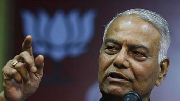 Senior BJP Leader Attacks PM Modi Over Currency Ban Senior BJP Leader Attacks PM Modi Over Currency Ban