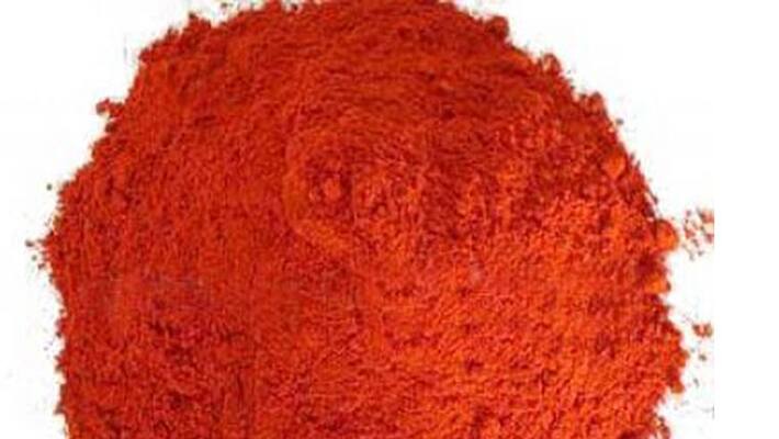 daughter in law attack on father in law with mirchi powder in tirupathi daughter in law attack on father in law with mirchi powder in tirupathi