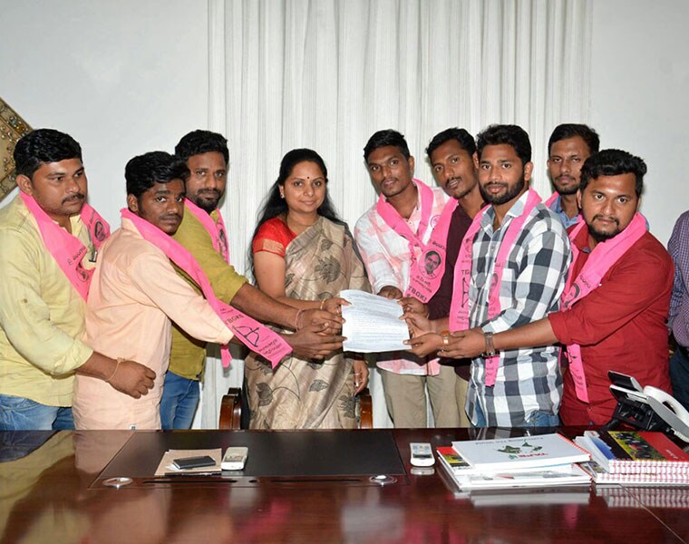 Kavithas re entry may lead to new political developments in Telangana
