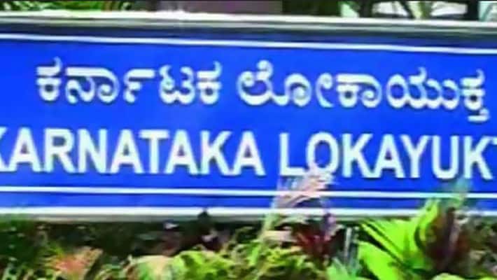 Lokayukta police back in action as they raid bbmp joint commissioner Srinivas Lokayukta police back in action as they raid bbmp joint commissioner Srinivas
