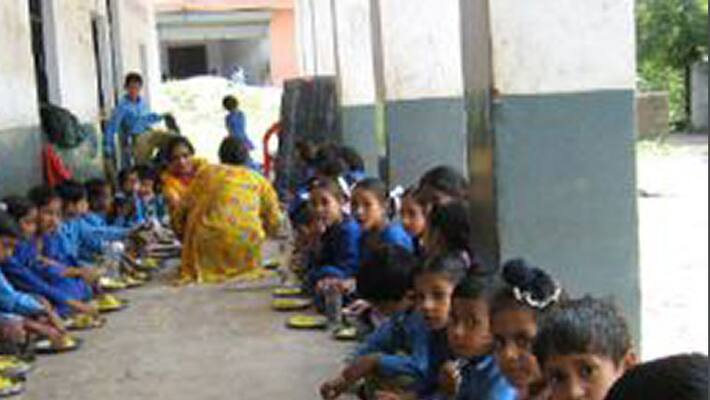 Midday Meal will be Resume in Schools After Dasara in Karnataka grg Midday Meal will be Resume in Schools After Dasara in Karnataka grg