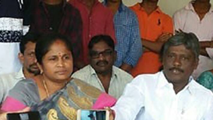 yet another karimnagar trs corporator resigns yet another karimnagar trs corporator resigns