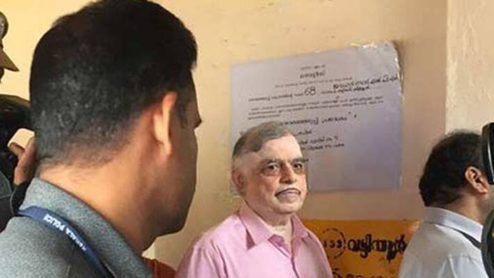 Kerala Elections: In A First State Governor P Sathasivam Casts His Vote Kerala Elections: In A First State Governor P Sathasivam Casts His Vote