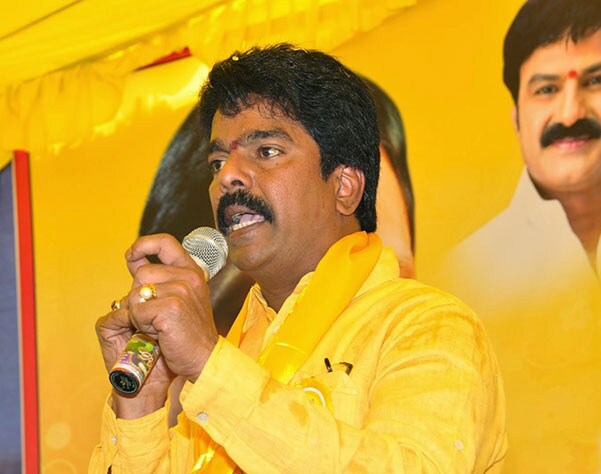 3Capitals : Chandrababu Naidu targets BJP