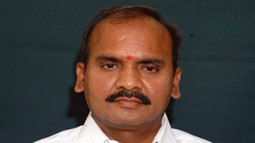 Former minister prattipati pulla rao house arrested in guntur district Former minister prattipati pulla rao house arrested in guntur district