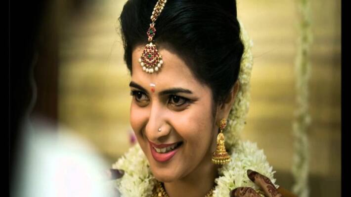 vj divyadharshini popular with this actor vj divyadharshini popular with this actor