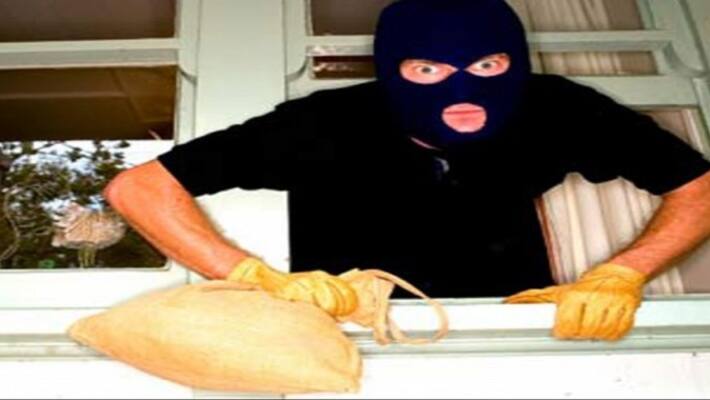 Chandannagar police arrested three people involved in the robbery bsm Chandannagar police arrested three people involved in the robbery bsm