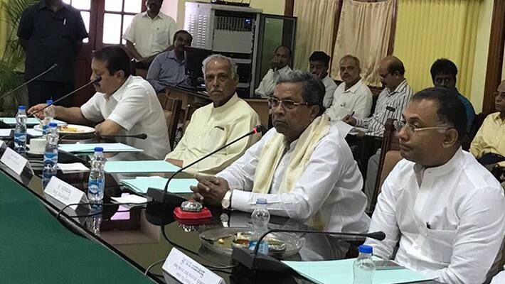 Pressure on CM for Cabinet Expansion Pressure on CM for Cabinet Expansion