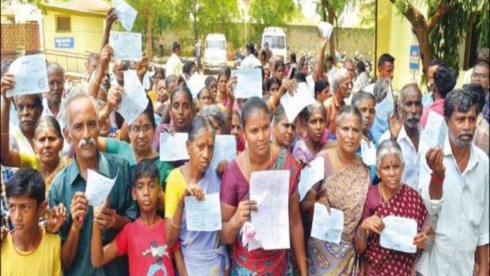 More than 50 people to ask for drinking water supply More than 50 people to ask for drinking water supply