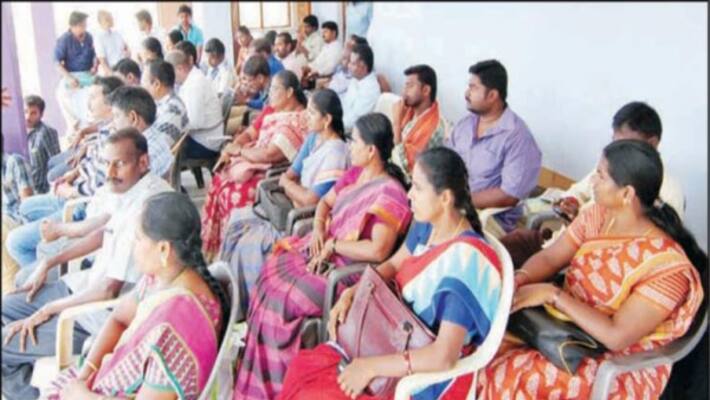 Rural Development Officers held in protest in Coimbatore Rural Development Officers held in protest in Coimbatore