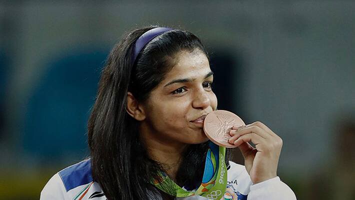 people questioning to sakshi malik and mirabai chanu arjuna award application kpt people questioning to sakshi malik and mirabai chanu arjuna award application kpt