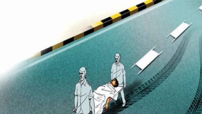 College student killed by motor vehicle accident Two serious injuries other one escape... College student killed by motor vehicle accident Two serious injuries other one escape...