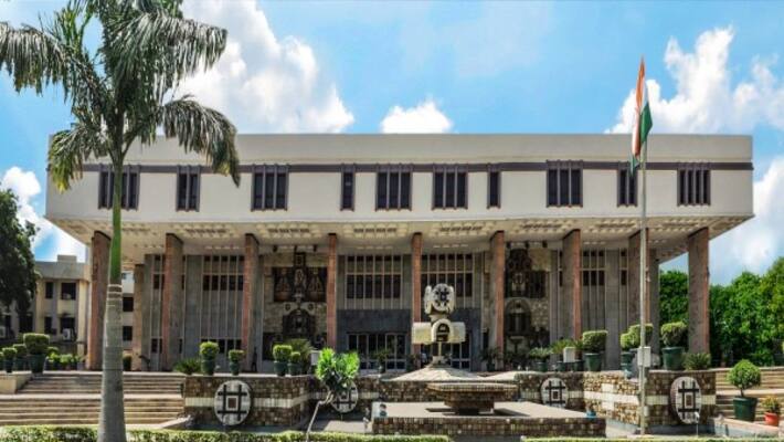 According to High Court the rape survivor must have say in the bail of accused According to High Court the rape survivor must have say in the bail of accused