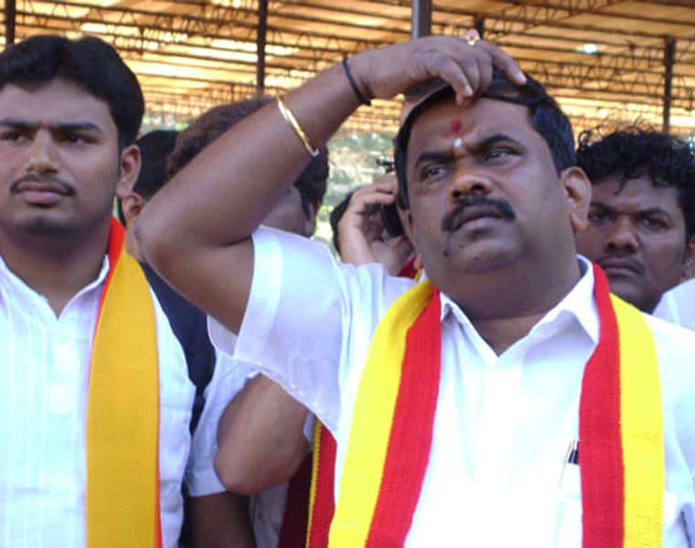 Rakshana Vedike alleges false cases are booked against Kannada activists