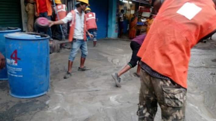 people afraid of metro works people afraid of metro works