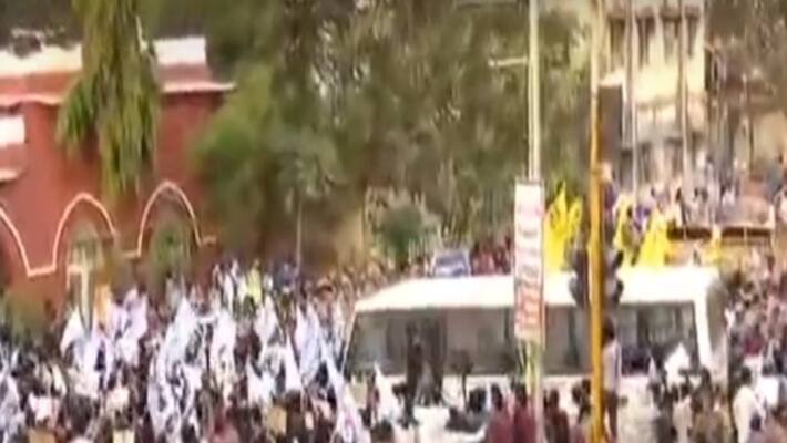 protest around chepauk stadium on cauvery issue protest around chepauk stadium on cauvery issue
