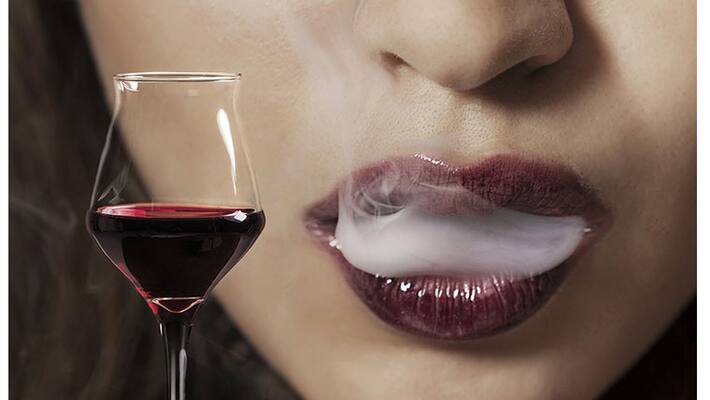 how you get rid of lipstick stains on your wine glass how you get rid of lipstick stains on your wine glass
