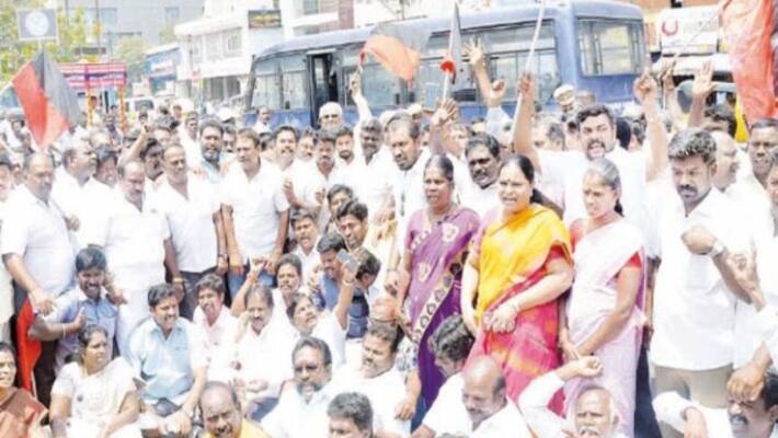 road block protest against Rama Rajya Rath Yatra - 200 arrested police action road block protest against Rama Rajya Rath Yatra - 200 arrested police action