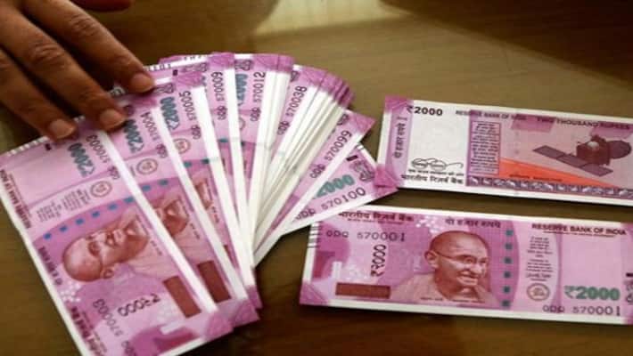 Rs 2,000 Notes Constitute 56% Of Seized Fake Currency, Maximum In Gujarat: Govt Data Rs 2,000 Notes Constitute 56% Of Seized Fake Currency, Maximum In Gujarat: Govt Data