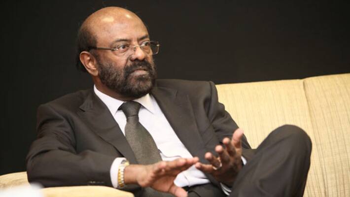 Shiv Nadar is one of the top donors among Indian businessmen Shiv Nadar is one of the top donors among Indian businessmen