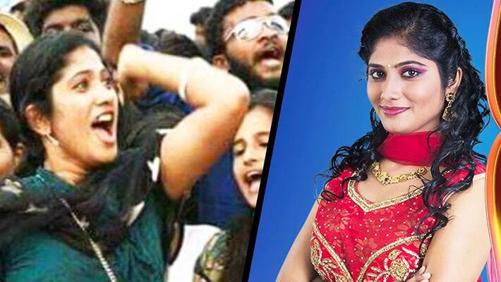 Bigg Boss Julie To Become A Heroine Bigg Boss Julie To Become A Heroine