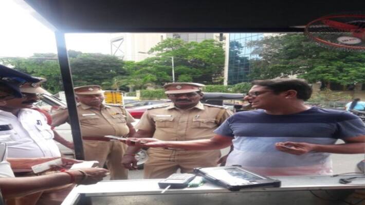 a complaint raised on barathiraja son actor manoj k barathiraja regarding drunk and drive a complaint raised on barathiraja son actor manoj k barathiraja regarding drunk and drive