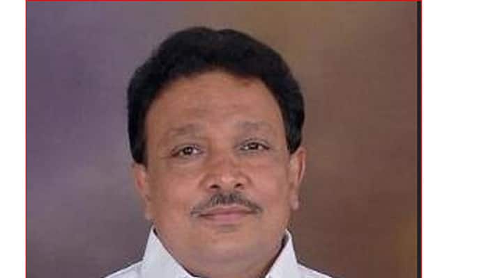 highcourt notice to minister krishnappa and his son priyakrishna highcourt notice to minister krishnappa and his son priyakrishna