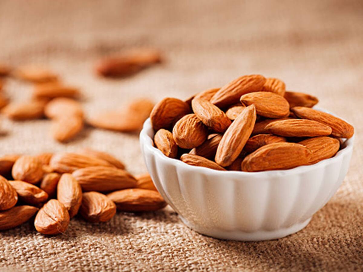 8 benefits of eating almonds during pregnancy
