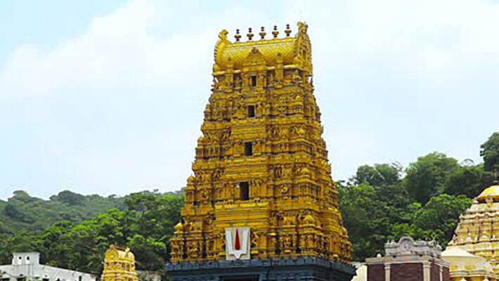 dwajasthambam fall down at simhagiri, simhachalam dwajasthambam fall down at simhagiri, simhachalam