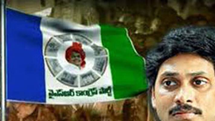 clashes in between ycp leaders at nadendla clashes in between ycp leaders at nadendla