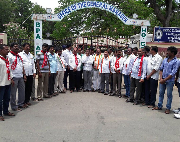 Kavithas re entry may lead to new political developments in Telangana