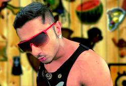 Punjab Police filed case on Honey Singh's Makhna song