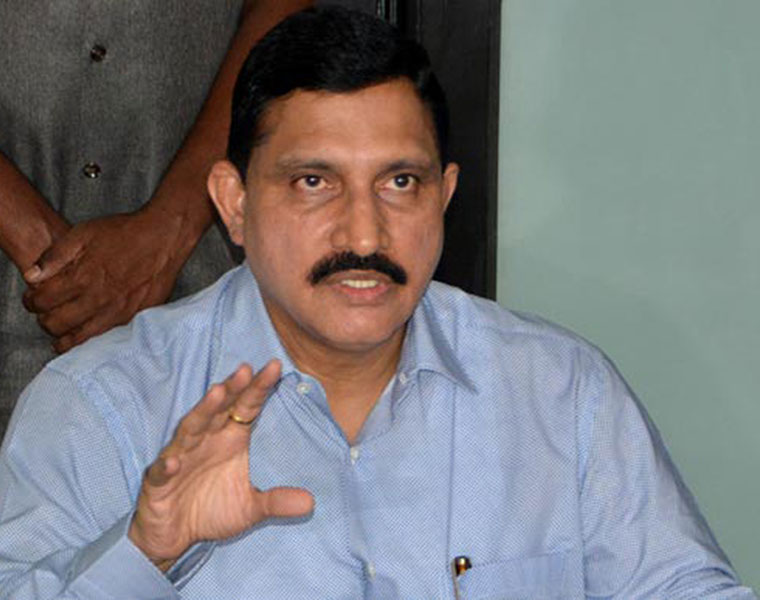 ఏపీ రాష్ట్రంలో వచ్చే ఎన్నికల్లో అధికారం దక్కించుకొనే వ్యూహంతో బీజేపీ పావులు కదుపుతోంది. ఈ క్రమంలోనే బీజేపీ నాయకత్వం సుజనా చౌదరికి కీలకమైన పదవిని ఇచ్చే అవకాశం ఉందంటున్నారు.