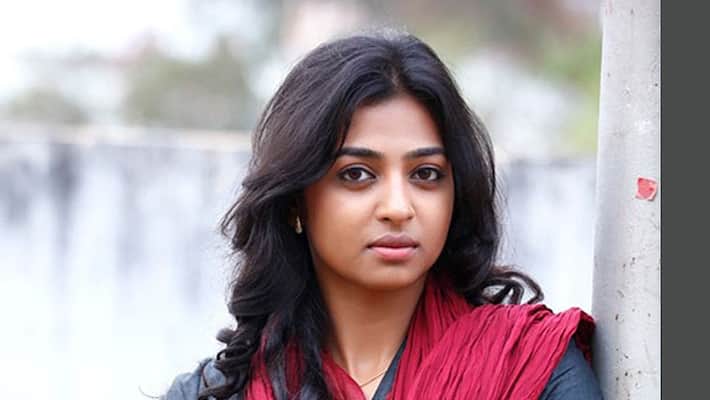 Radhika apte says she slapped a south indian hero Radhika apte says she slapped a south indian hero