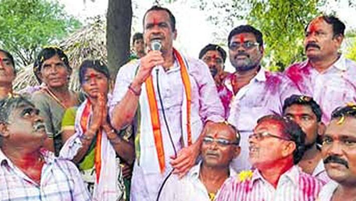 telangana congress mp komatireddy venkatareddy sensational comments on trs telangana congress mp komatireddy venkatareddy sensational comments on trs