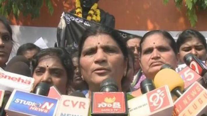 Nandamuri Lakshmi Parvathy sensetional comments on Hero Sivaji Nandamuri Lakshmi Parvathy sensetional comments on Hero Sivaji