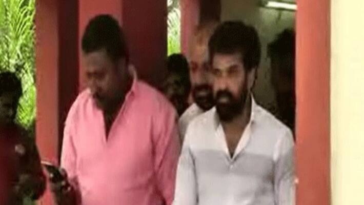The arrest of the copyright owner: Director Amir's charge The arrest of the copyright owner: Director Amir's charge
