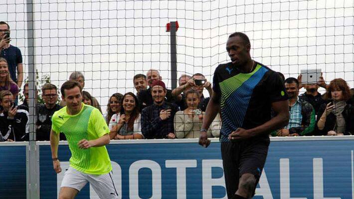 Usain Bolt scored two goals in his first professional soccer start Usain Bolt scored two goals in his first professional soccer start
